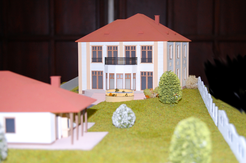 Családi villa 1:100 makett