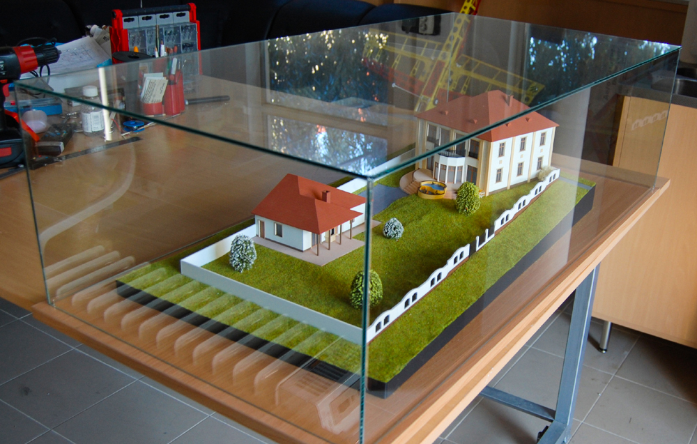 Családi villa 1:100 makett