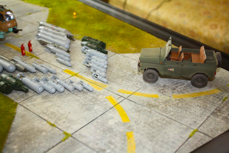 Katonai dioráma jármű makett